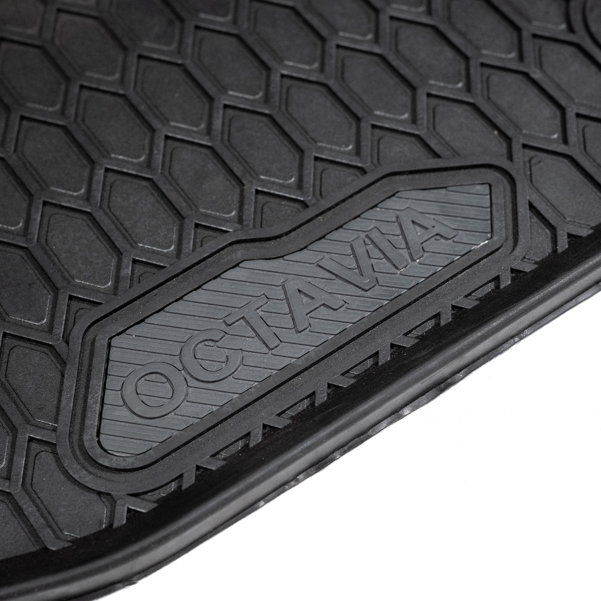 Gumene tipske patosnice Škoda Octavia 2013-2020 - Slika 2